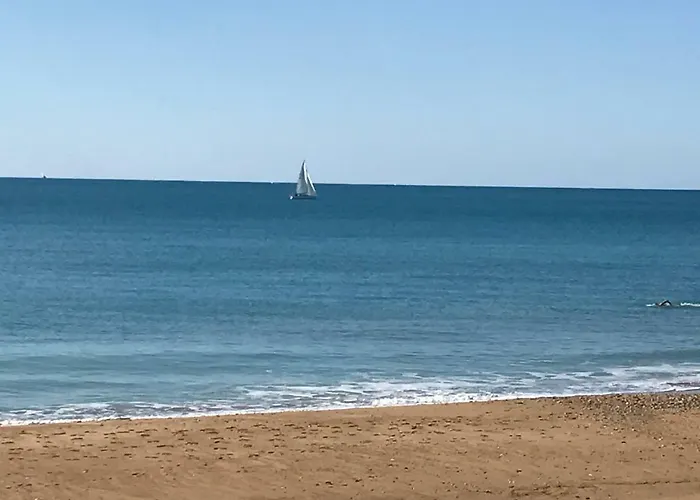 Frontemare فندق مبيت وإفطار أغريجنتو